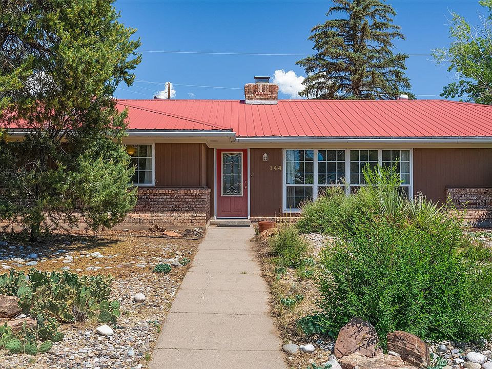 1st image of 144 Meadow Ln