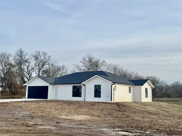 132 Private Road 33039, Brookston, TX 75421
