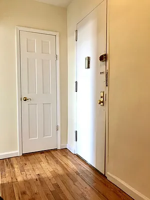 Rented by Zjama Realty Corp | media 12