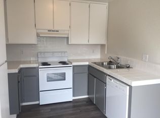 226 S Pleasant Ave, Lodi, CA 95240