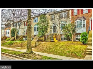 2463 Nantucket Dr, Crofton, MD 21114