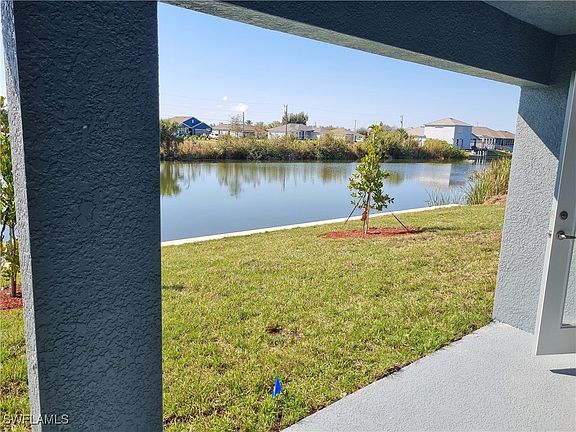 3rd image of 2434 NW 10th St