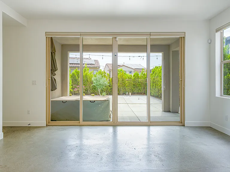 35830 McCarthy St — Photo 15