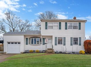 81 Hale Street, Brentwood, NY 11717