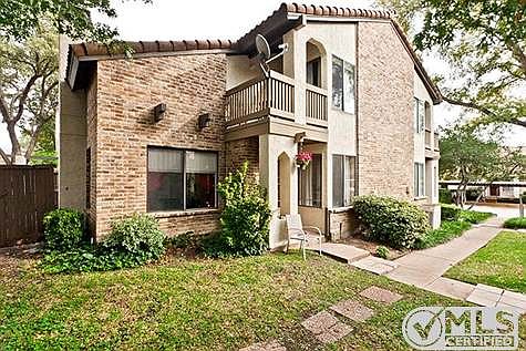 1st image of 821 Dublin Dr APT 249