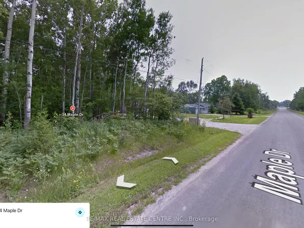 34 Maple Dr, Northern Bruce Peninsula, ON N0H 1Z0