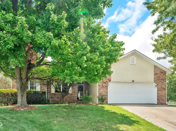 2187 Cameron Ct, Columbus, IN 47203