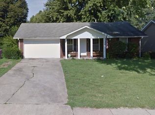 2615 S National Ave, Springfield, MO 65804