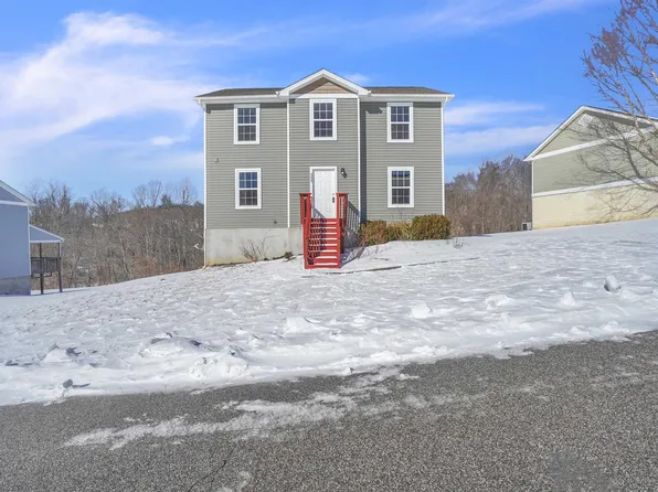 111 Prairie View Ln, Pembroke, VA 24136