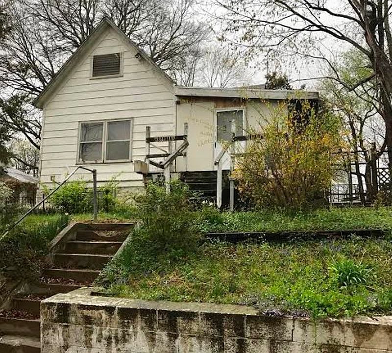 1st image of 1974 Franklin Ave