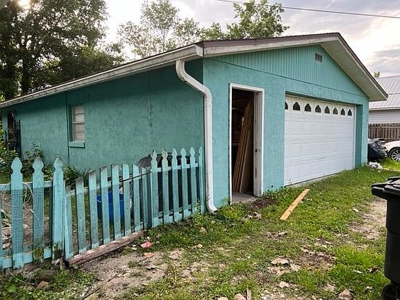 2nd image of 2831 N 8th St