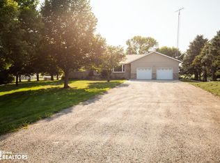 2309 River Rd, Algona, IA 50511