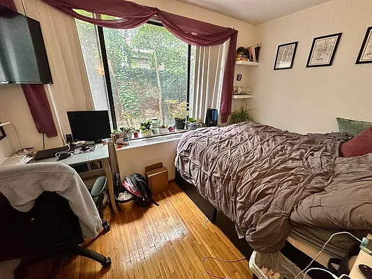 Rented by J PRESTON AND ASSOCIATES INC | media 11