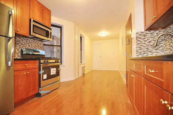 Rented by Nest Seekers International | media 15