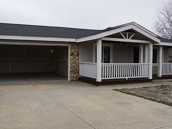 Finished 2 car garage