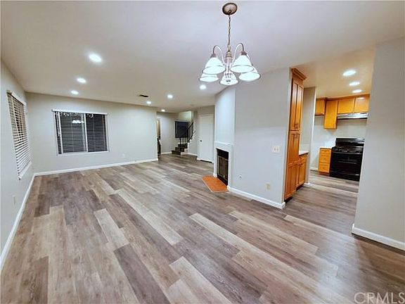 3rd image of 424 Golden Springs Dr Unit A
