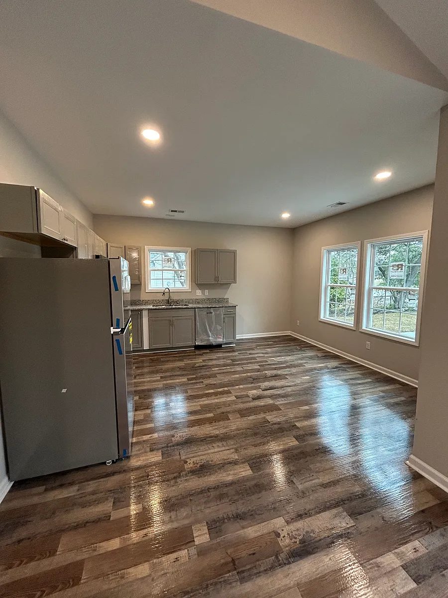 Building Photo - 38 Corbett St #A