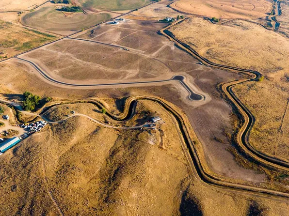 10105 Copperhead Ln, Caldwell, ID 83607