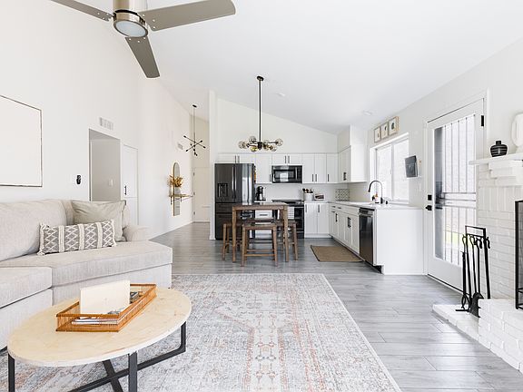 4th image of 2505 N 87th Way