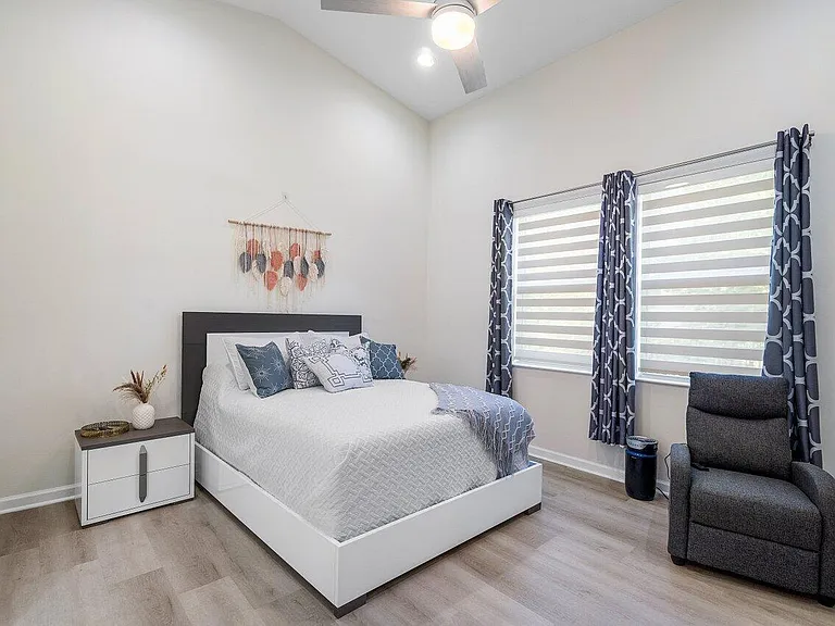 5160 Willow Creek Dr — Photo 9