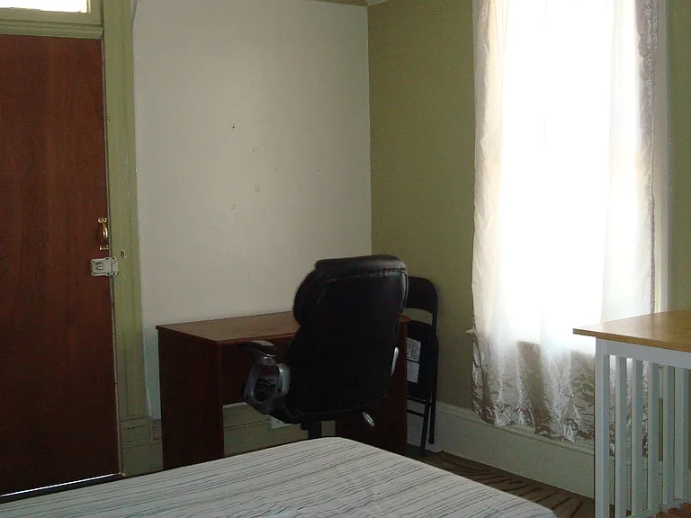 1005 Arizona Ave #6 — Photo 3