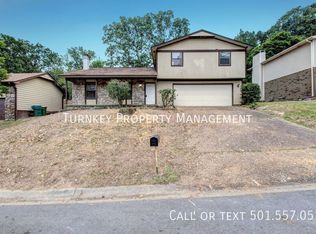 12101 Teton Forest Dr, Little Rock, AR 72212