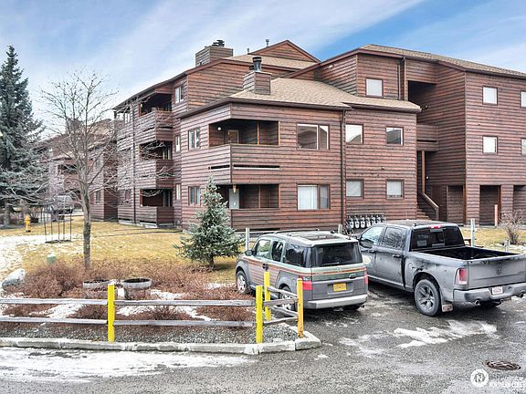 5th image of 9720 Vanguard Dr APT 19