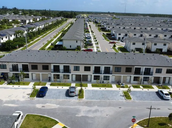 1305 NW 4th Ter, Florida City, FL 33034