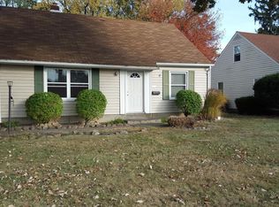 231 Lear Rd, Avon Lake, OH 44012