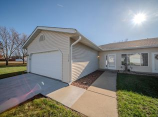 5778 Melena Ct NW, Rochester, MN 55901