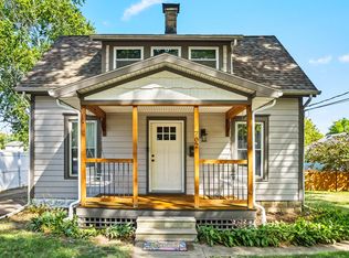 702 N Walnut St, Normal, IL 61761