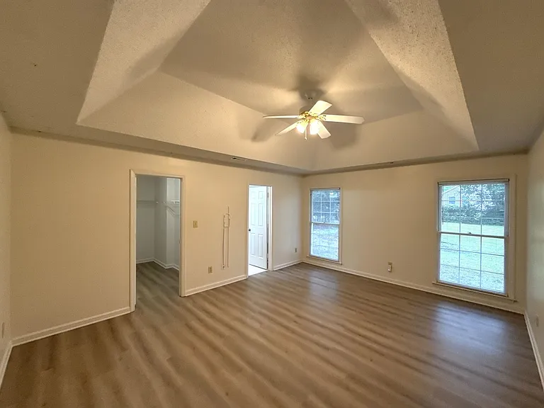 13500 Stephendale Dr — Photo 10