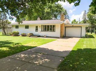 1410 Uecke Ave, Eau Claire, WI 54703