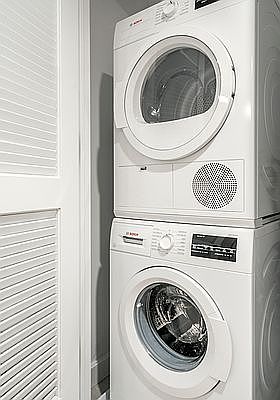 4th image of 350 Clarkson Ave APT 807