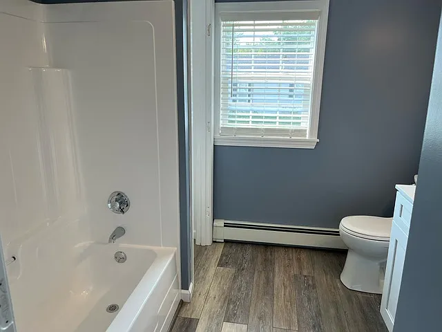 Fully renovated bath