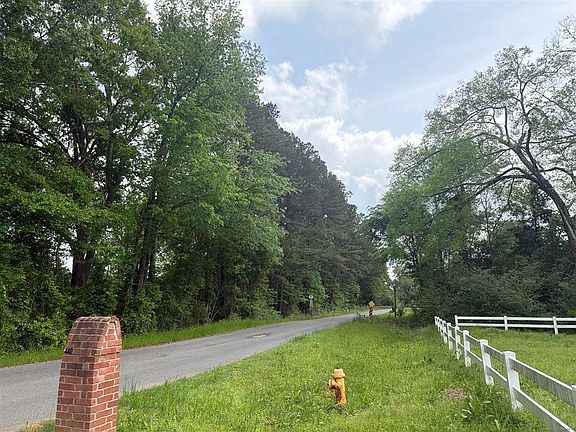 4th image of 440 N Forrest Rd