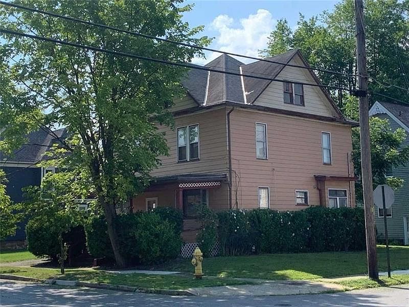 102 E Wallace Ave, New Castle, PA 16101 Zillow