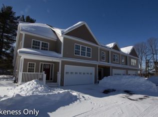 37 Clover Ln, Burlington, VT 05408