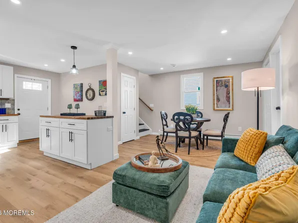 282 Carr Avenue, Keansburg, NJ 07734