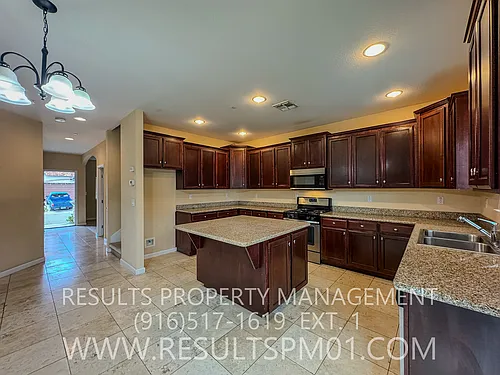 9121 Echo Point Pl Photo 1