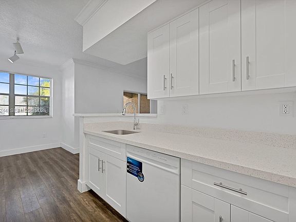 4th image of 11650 SW 2nd St #16103