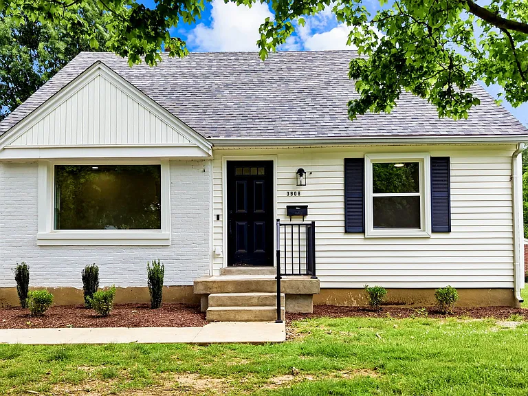 3908 Plymouth Rd — Photo 3