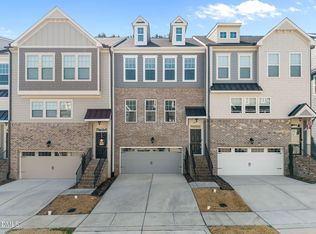 1011 Lathrop Ln, Apex, NC 27523