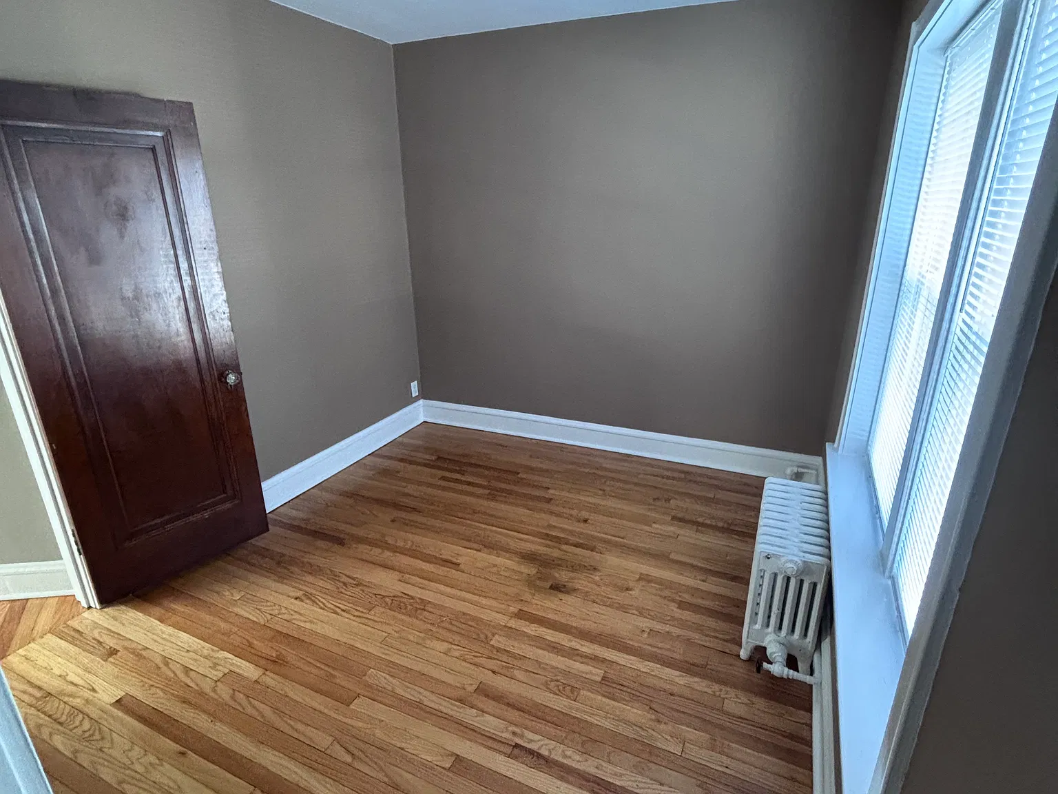 2 bed, 800 sqft, $1,800 — Photo 4