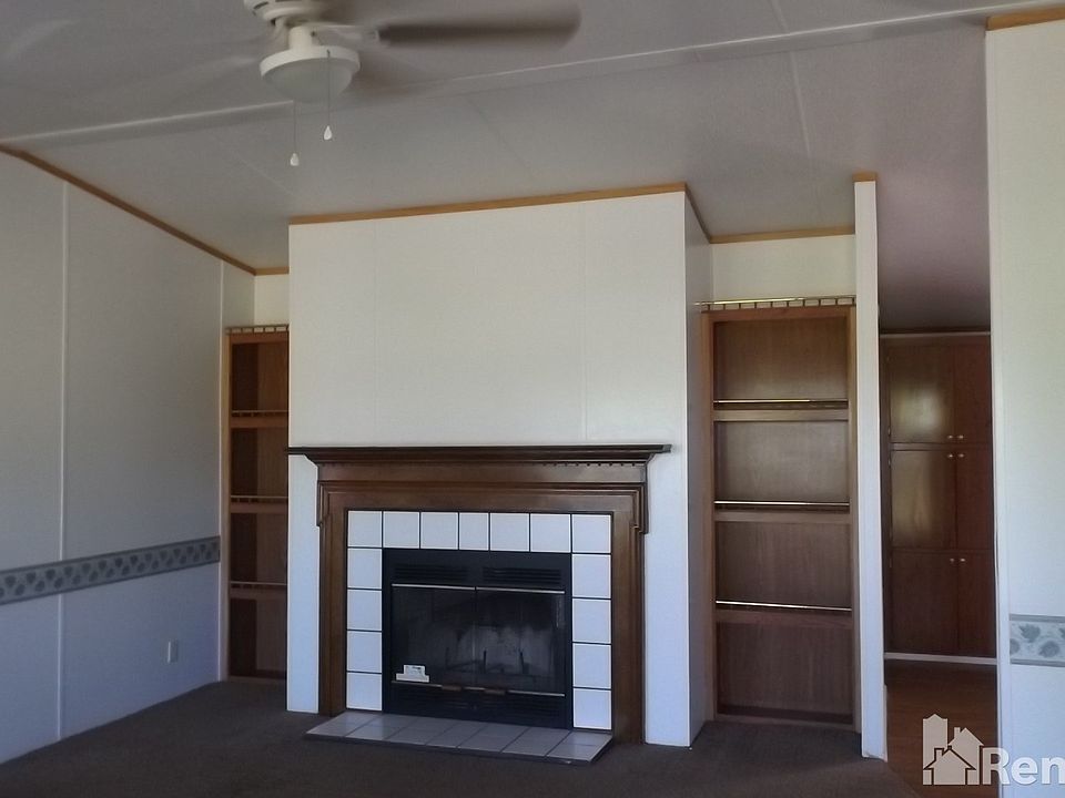 2nd image of 1208 County Road 801b
