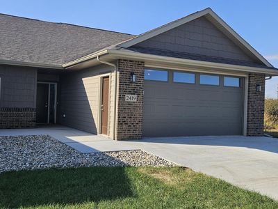 2419 E Joshua Cir, Sioux Falls, SD, 57108