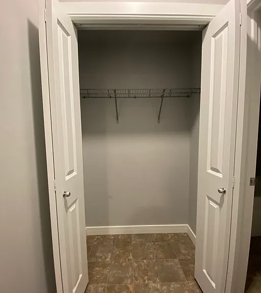 2550 Amerongen Cres SW #1A — Photo 10