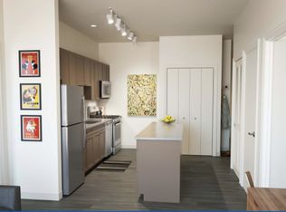 835 N Milwaukee Ave, Chicago, IL 60642