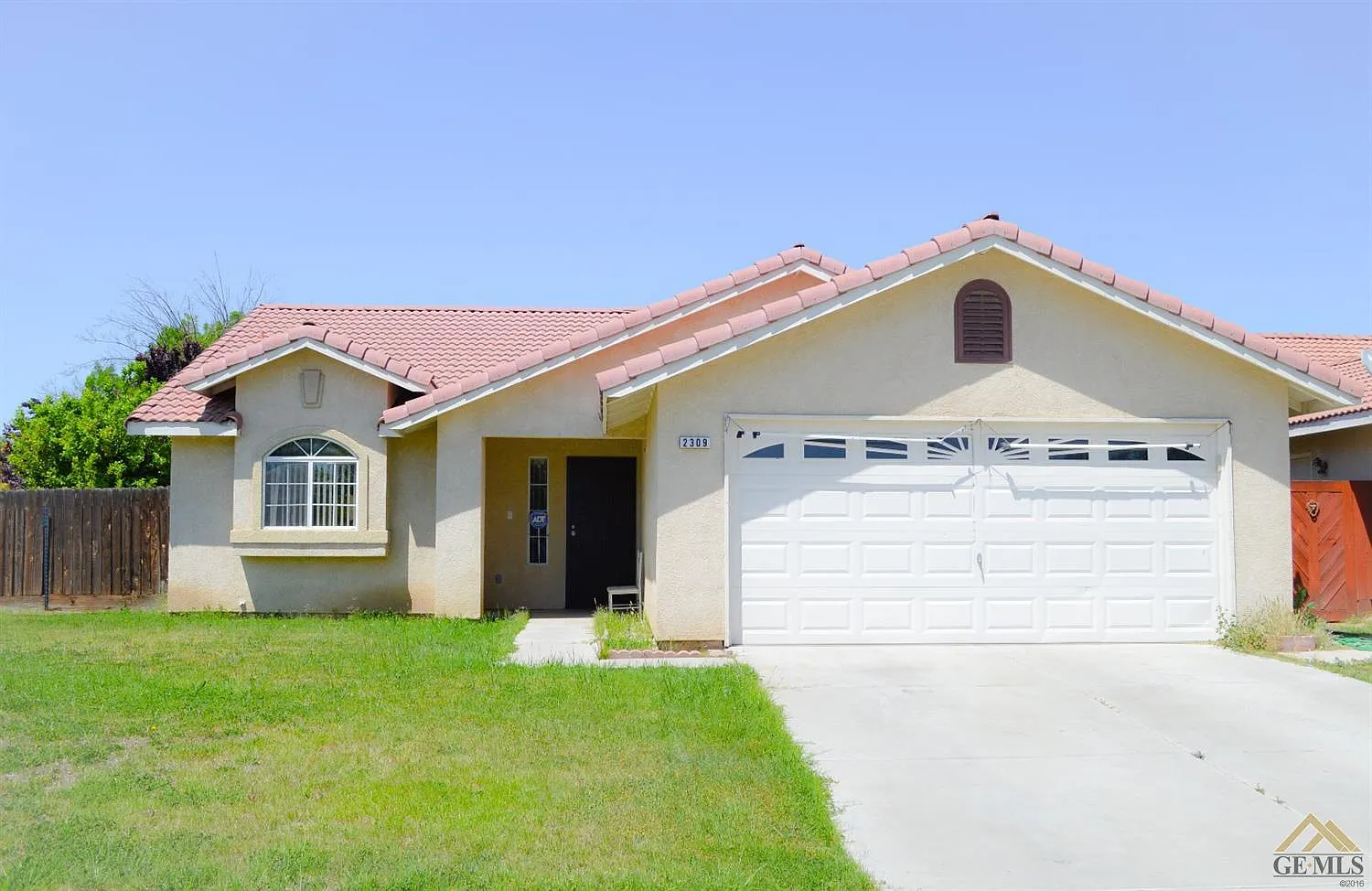 2309 Venice Dr photo 1