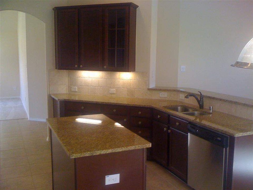 2nd image of 4513 E Meadow Dr
